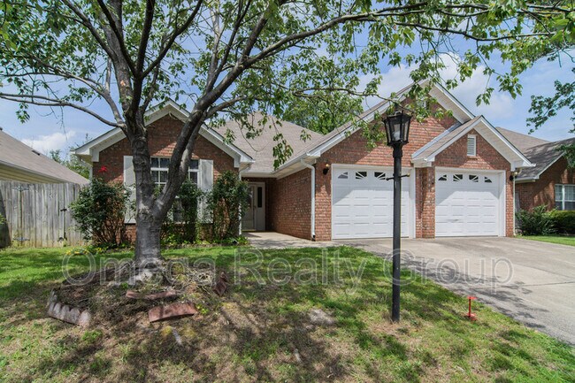Building Photo - 4608 Fairfax Ct