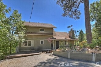 Building Photo - 695 Sutter Ln