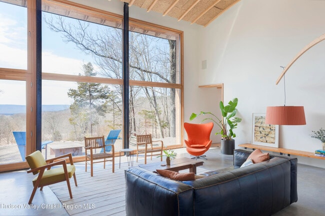 Building Photo - 94 Cherry Hill Rd