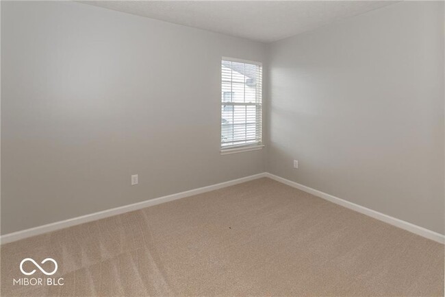 Building Photo - 9361 Eden Woods Ct