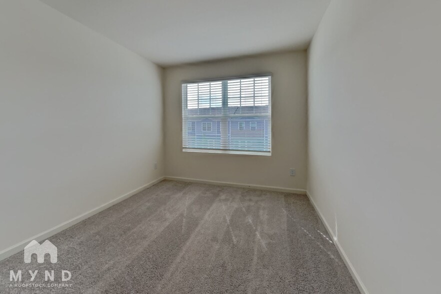 Building Photo - 3019 Fulong Dr