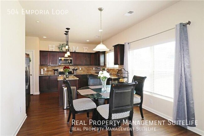 Building Photo - 504 Emporia Loop