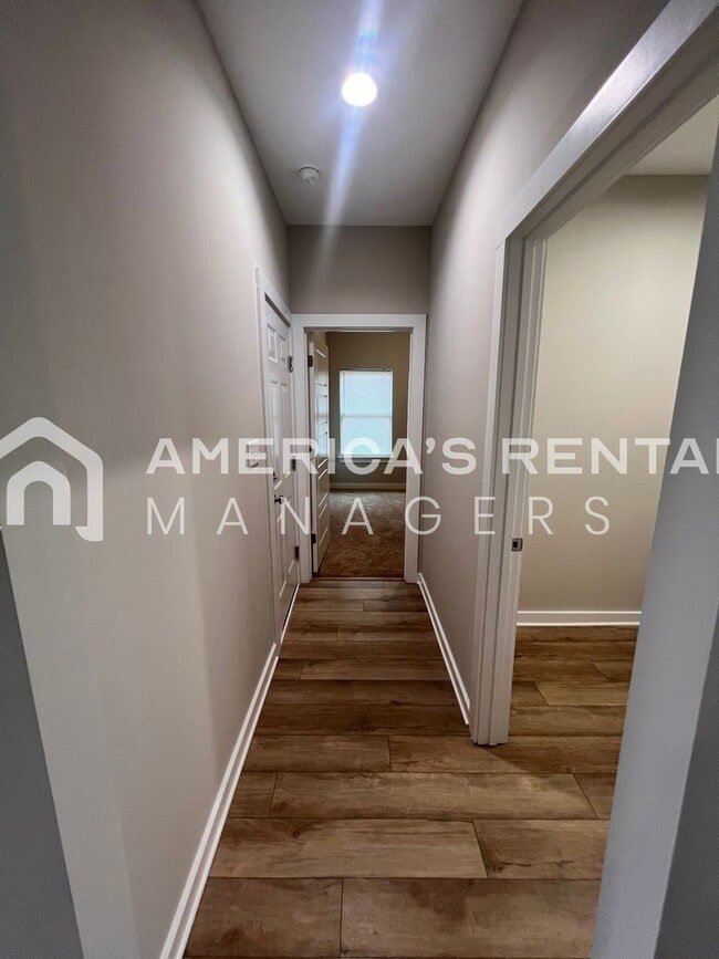 Building Photo - Home for Rent in Bay Minette, AL!! View with 48 Hours Notice!