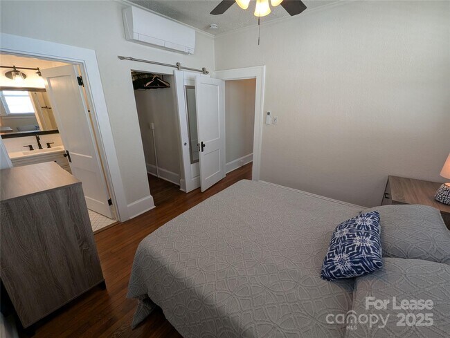 Building Photo - 28 Woodrow Ave