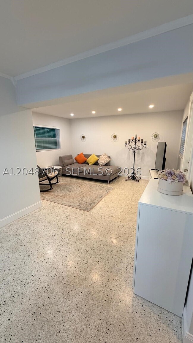 Building Photo - 3781 Jackson -