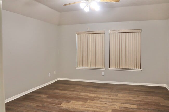 Building Photo - 4318 Laurel Creek Ct