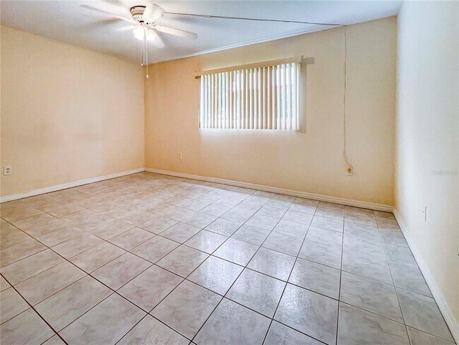 Building Photo - 3500 S Beneva Rd