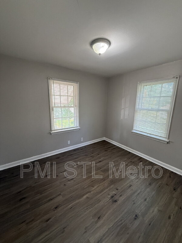 Building Photo - 1209 Kilgore Dr
