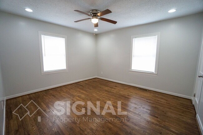 Building Photo - 5504 Ter O