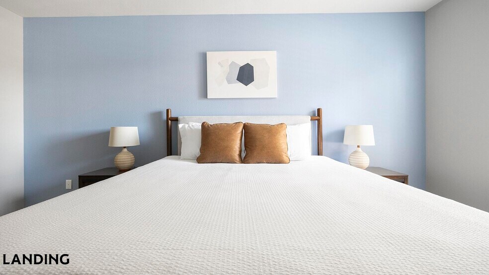 Building Photo - 901 Colorado Blvd