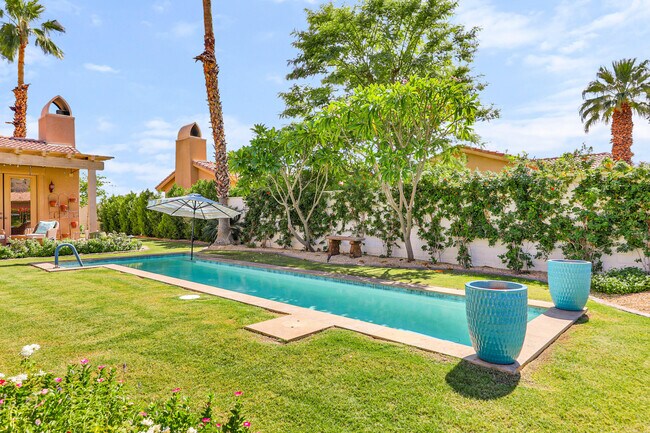 Building Photo - 78825 Vía Ventana