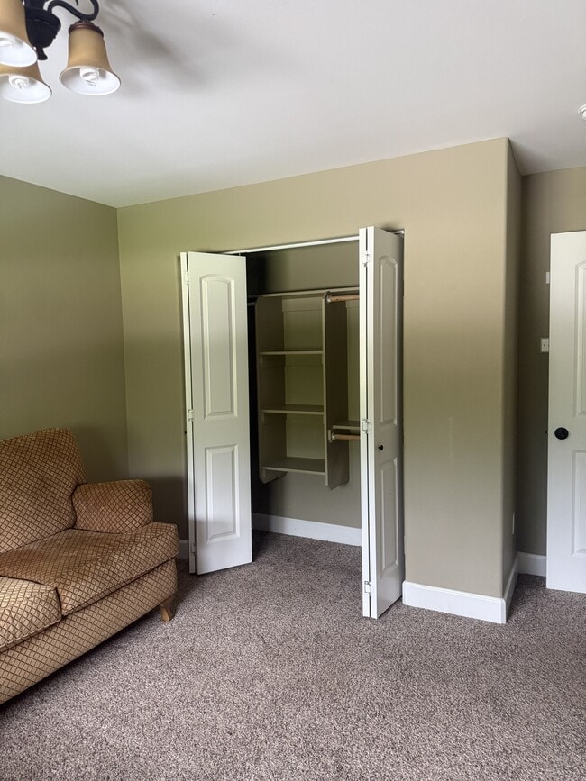 Building Photo - 2888 Odsather Cir