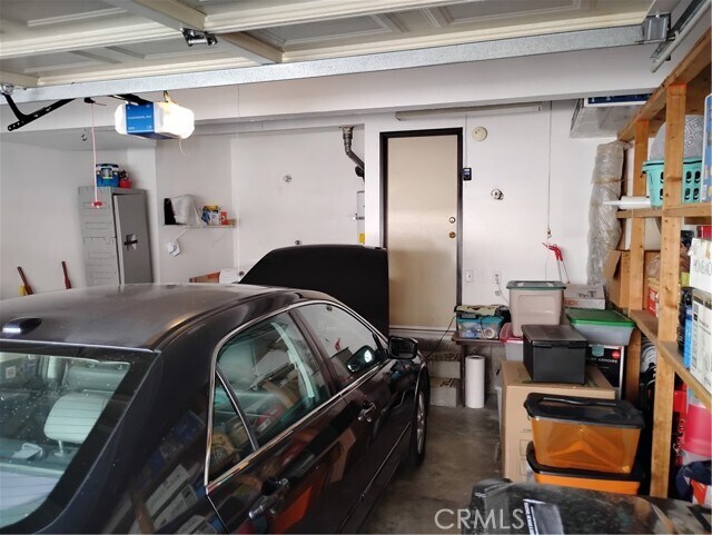 Building Photo - 428 Golden Springs Dr