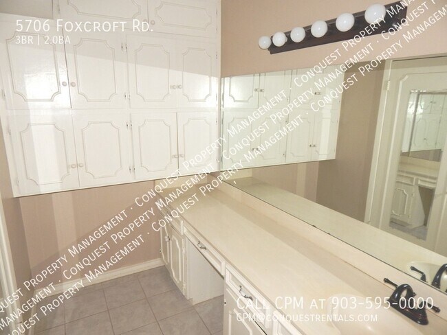 Building Photo - South Tyler! Spacious 3 Bedroom, 2 Bath To...