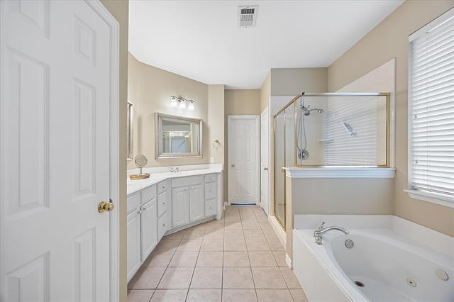 Building Photo - 619 Loch View Ct