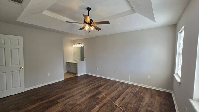 Building Photo - 123 Moss Creek Dr