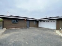 Building Photo - 9228 Oleander Ave