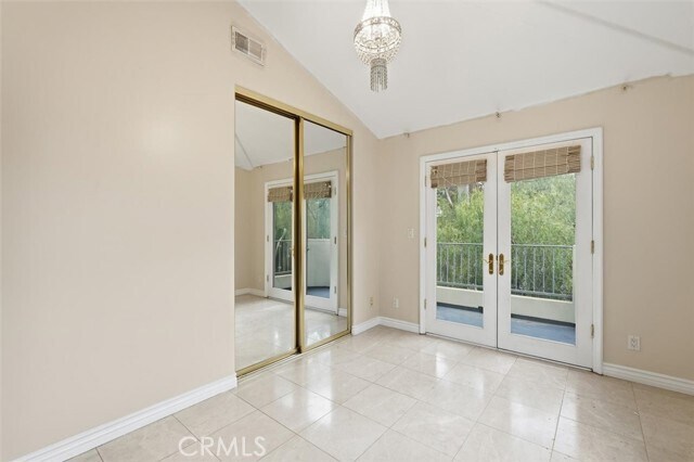 Building Photo - 233 S Irena Ave