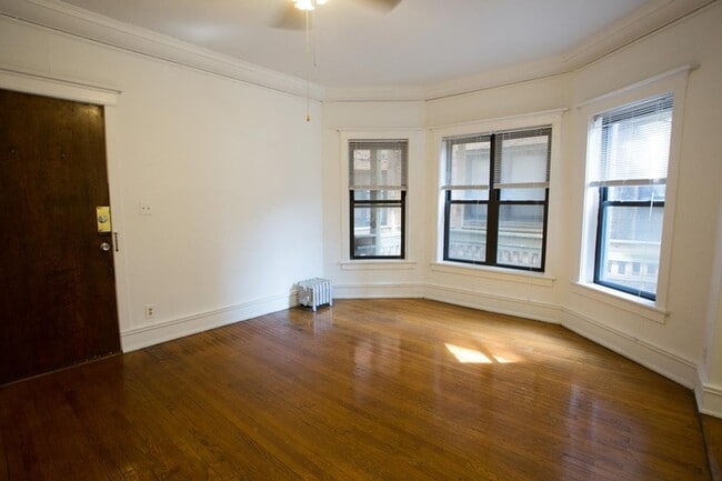 Floorplan - 5474-5480 S. Hyde Park Boulevard