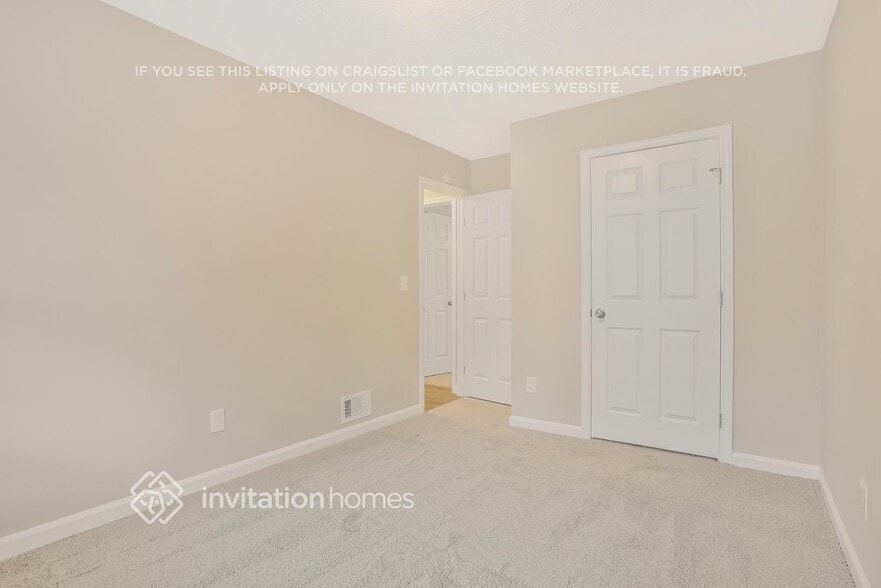 Building Photo - 1648 Roman Point Dr