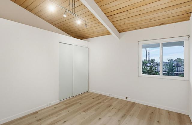 Building Photo - 5605 Soledad Mountain Rd
