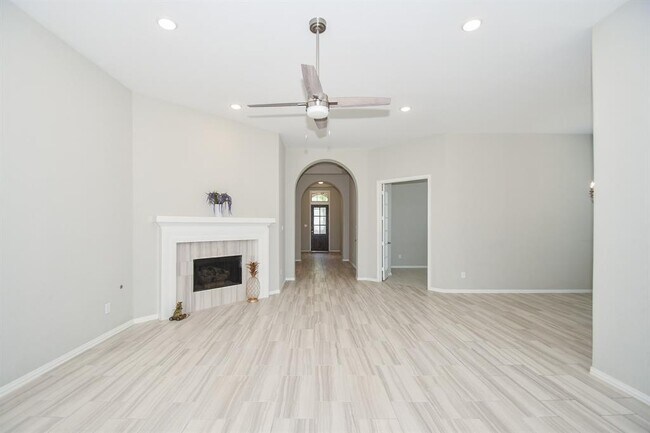 Building Photo - 30518 Night Heron Ln
