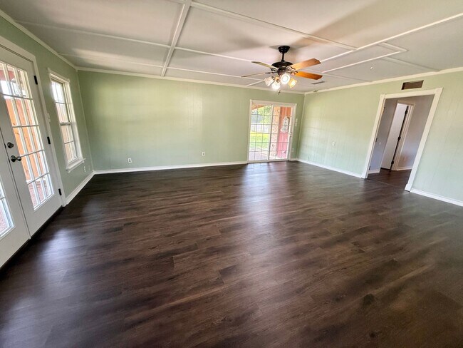 Building Photo - 15412 FM 14