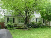 Building Photo - 836 Ponce De Leon Terrace NE