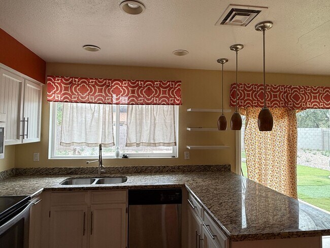 Building Photo - Knoell Mesa for rent!