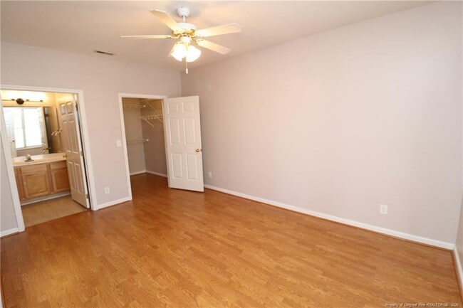 Building Photo - 2121 Kudrow Ln