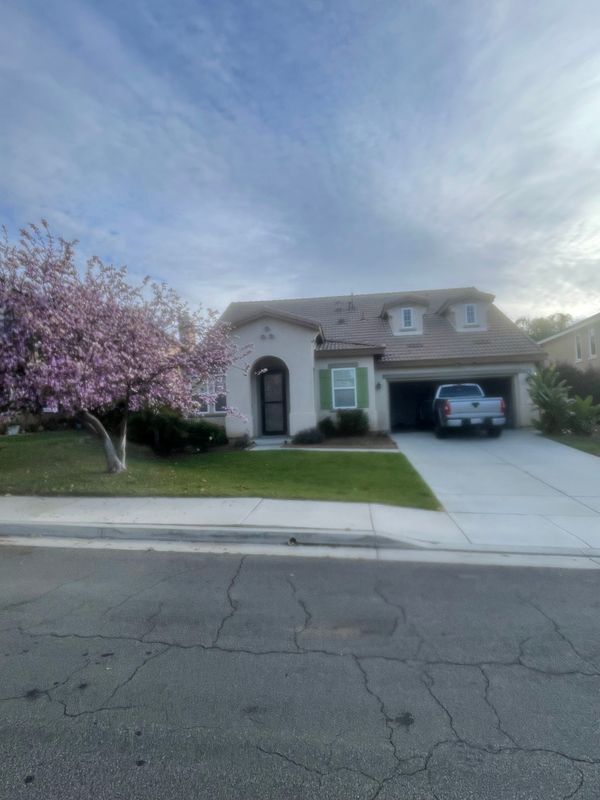 Primary Photo - 30378 De Caron St
