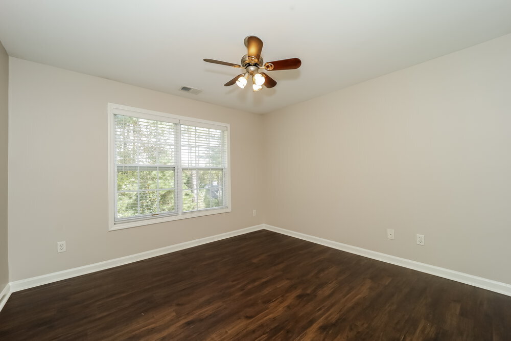 Building Photo - 8131 Vincent Mill Dr