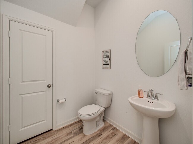 Building Photo - 22707 Sutherland Bend Ln