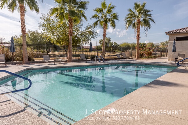 Building Photo - 4604 S Park Grove St