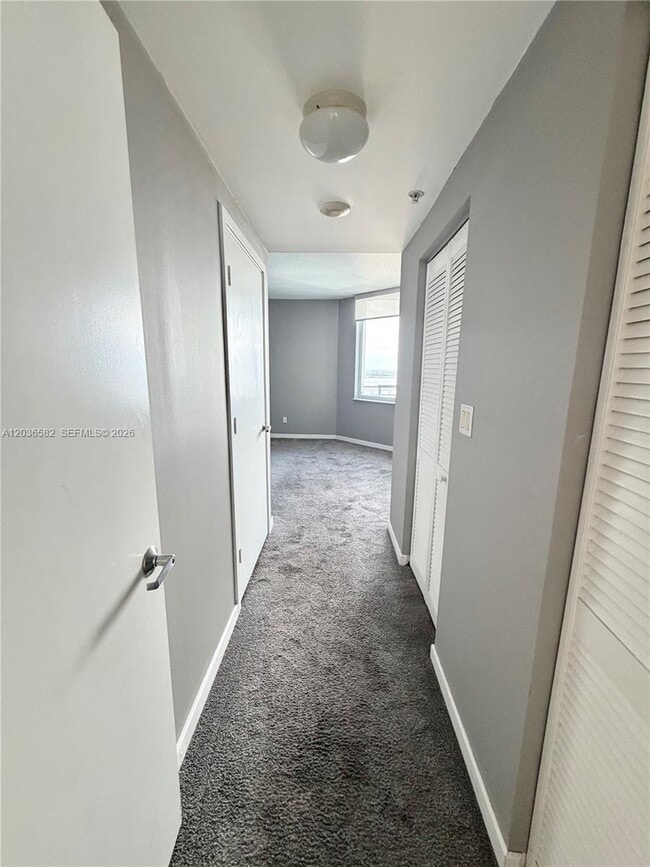 Building Photo - 335 S Biscayne Blvd