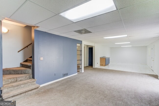 Building Photo - 135 Bruce Ln