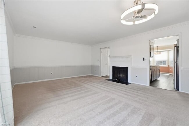 Building Photo - 1328 Mill Lake Quarter