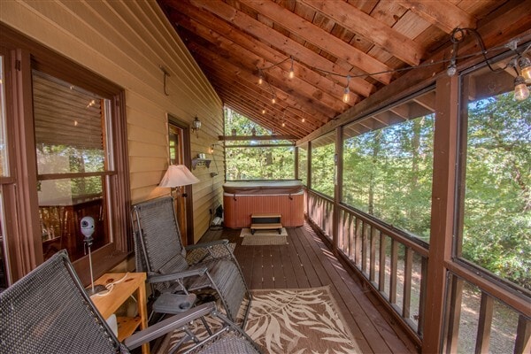 Building Photo - 328 Sharp Top Cir