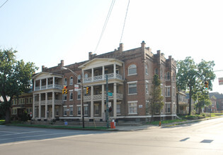 Building Photo - Neil Ave 1430-1436 TPP