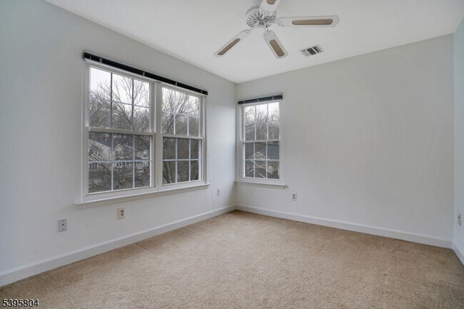 Building Photo - 1606 Windsor Ct