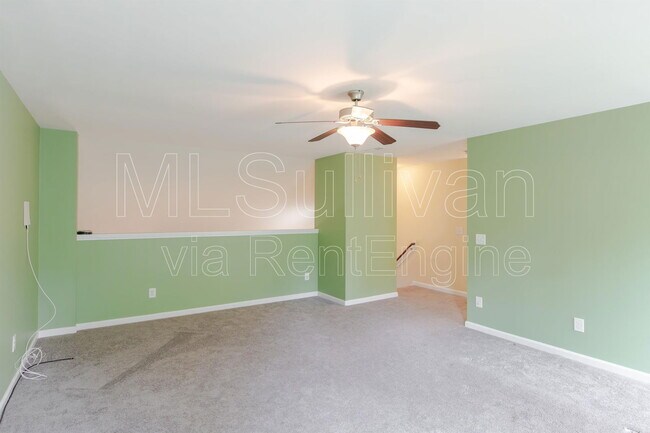 Building Photo - 110 Glenview Lane