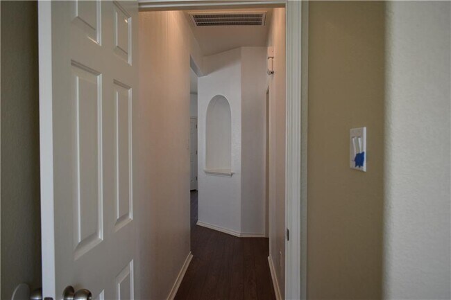 Building Photo - 14409 Rountree Ranch Ln