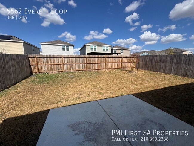 Building Photo - 5562 Everett Loop