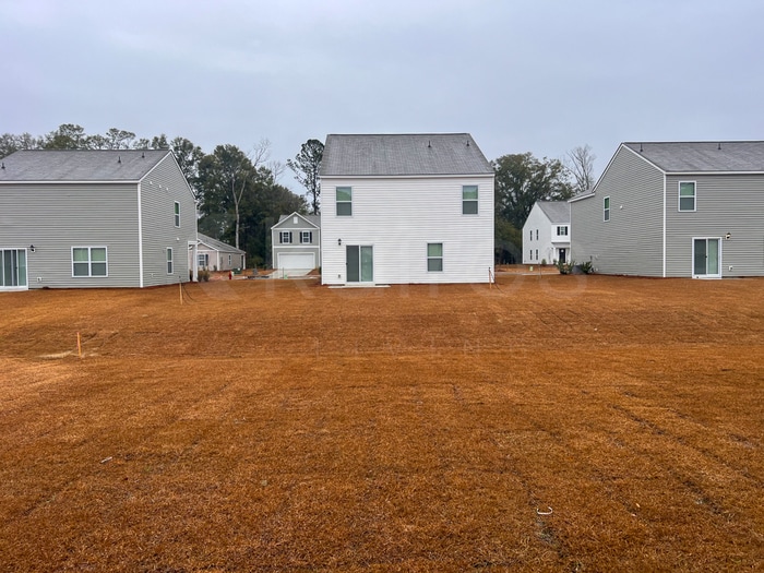 Building Photo - 121 Overstreet Way