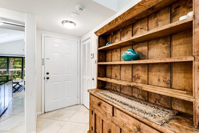 Building Photo - 11863 Wimbledon Cir