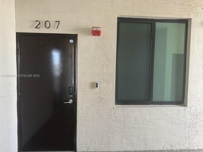 Building Photo - 8001 NW 41st St