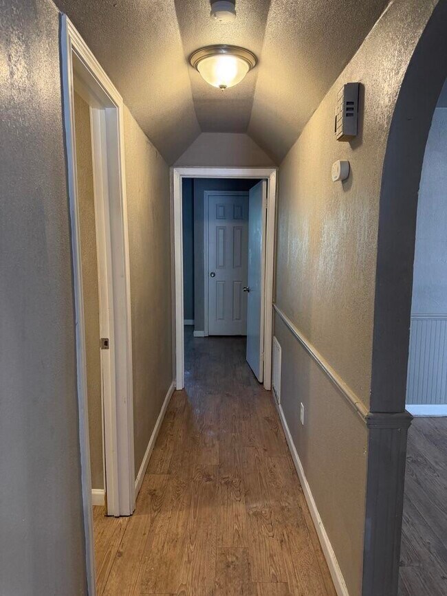 Building Photo - 4818 36th St