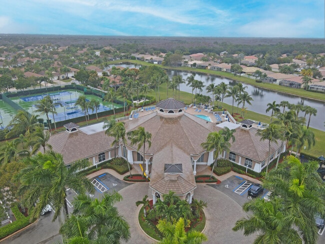 Building Photo - 2394 Kemps Bay