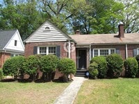 Building Photo - 304 Wilton St