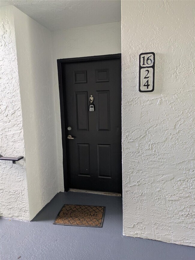 Building Photo - 9166 W Atlantic Blvd